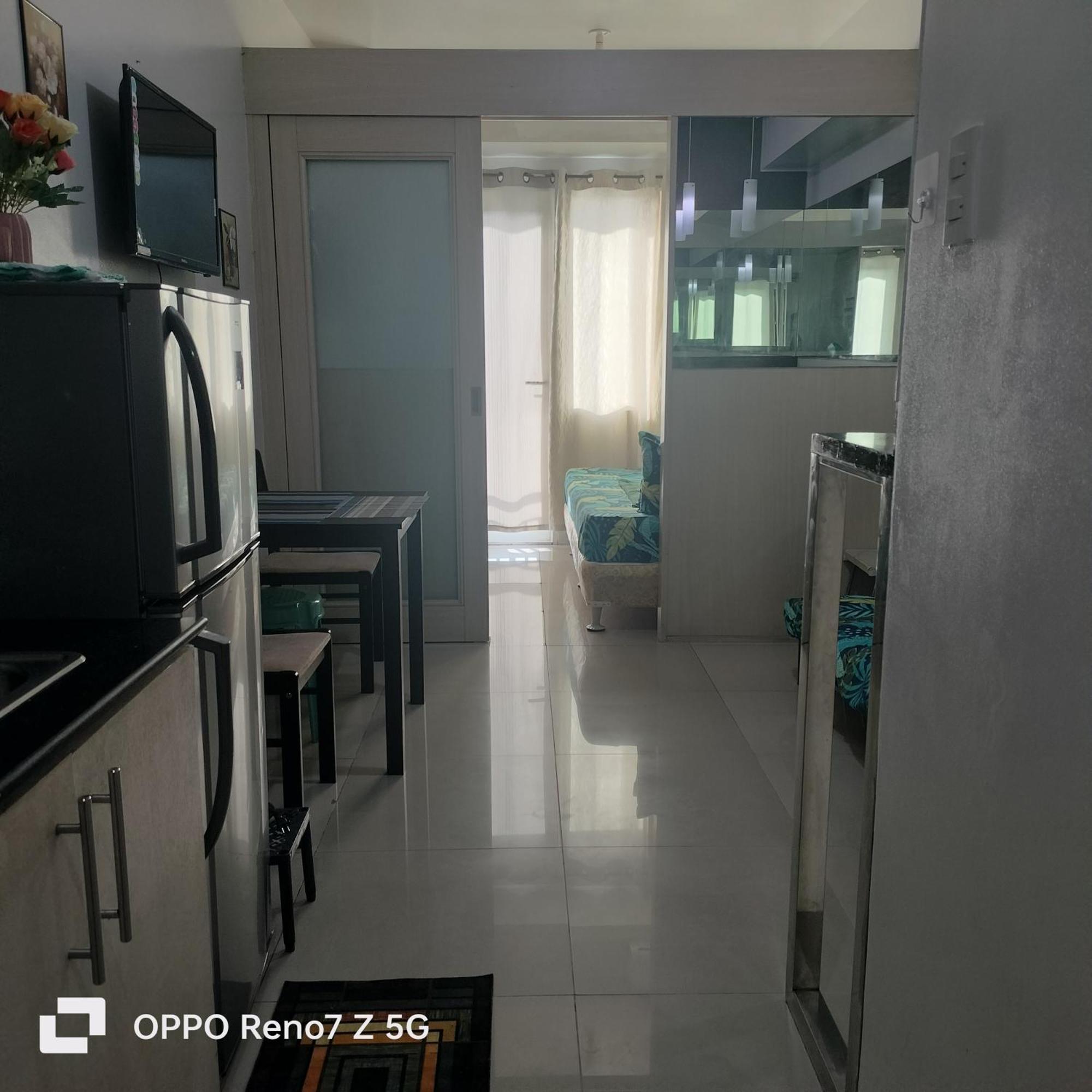 Glenda Place Aurum At Sea Residences Near Moa Pasay Esterno foto